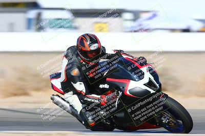 media/Jan-08-2022-SoCal Trackdays (Sat) [[1ec2777125]]/Turn 15 Inside (950am)/